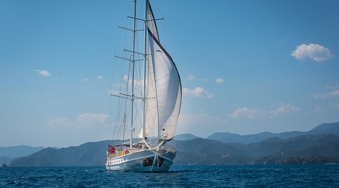 Seyhan Hanna with sails