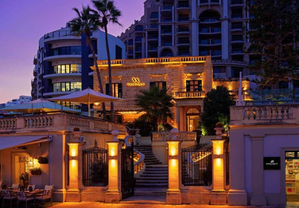 Marriott-Malta-Villa-restaurant-street-view-resize