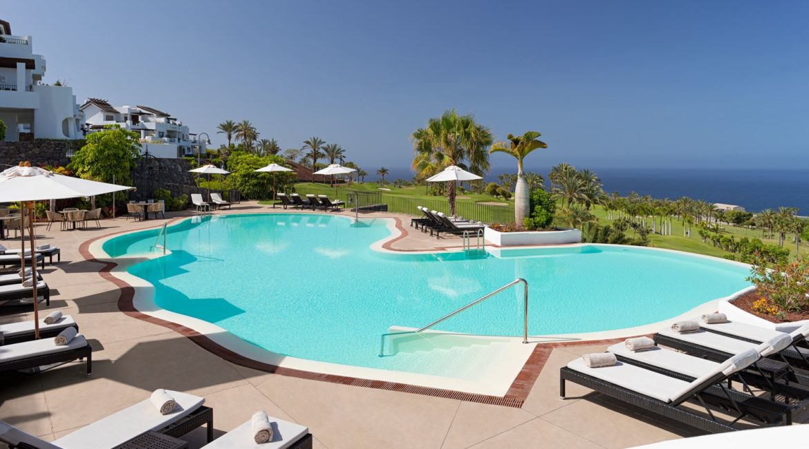 La Terrazas De Abama Suites pool with sea vews